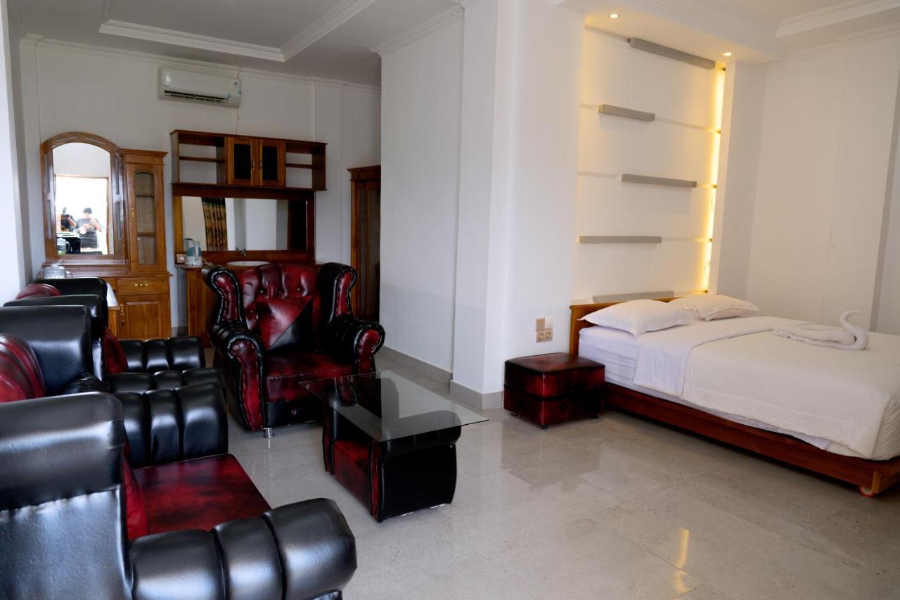 Monte Prundi Hotel Лабуан-Баджо Екстер'єр фото